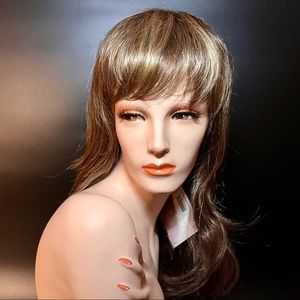 NWT Raquel Welch Wig Signature Collection Long with Bangs